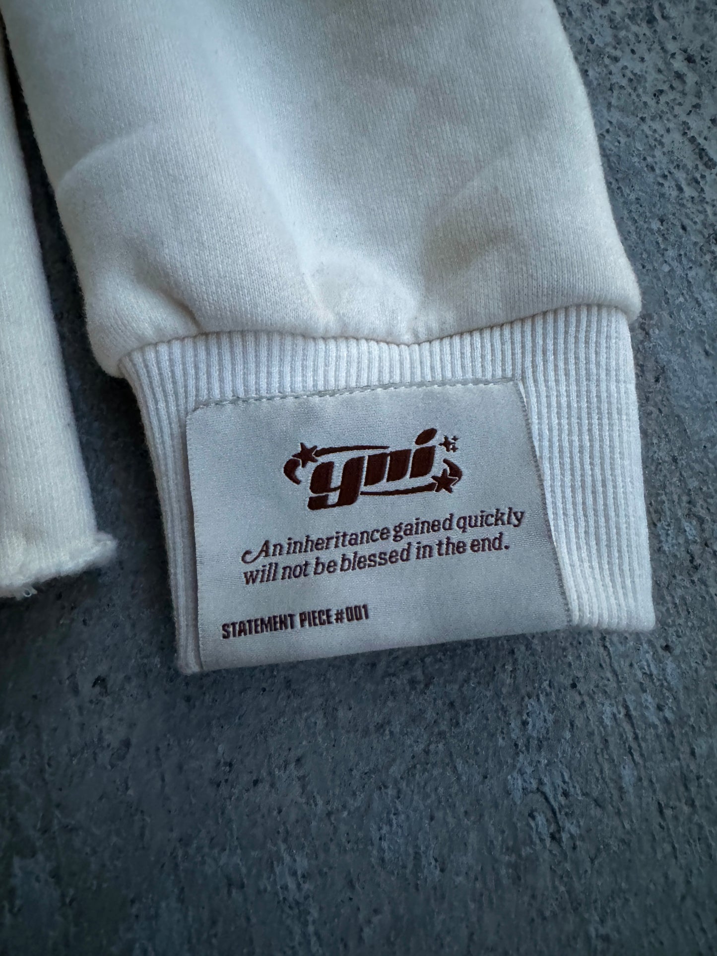 YNI Heaven Cropped Hoodie - Cream